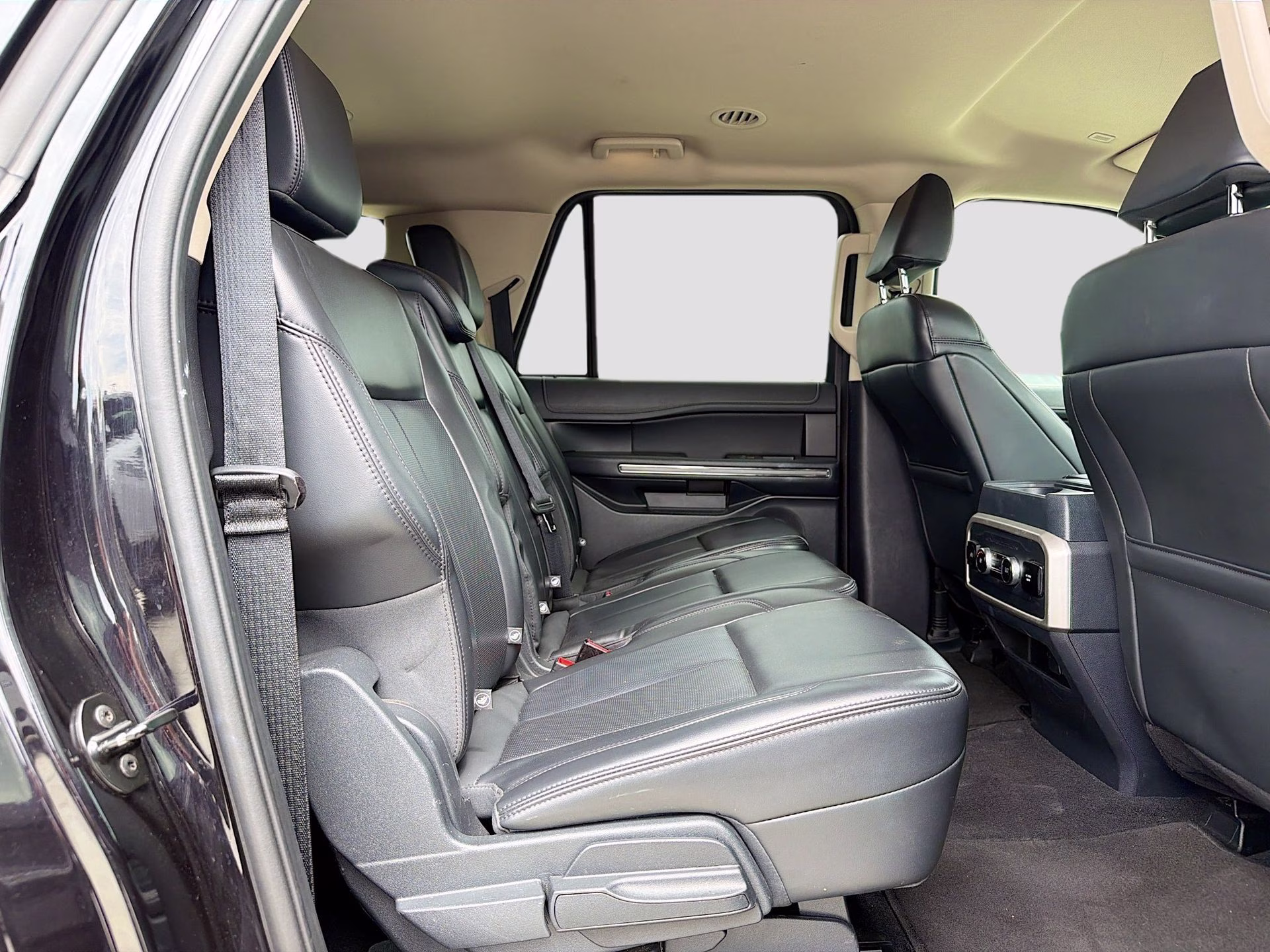 2024 Black Metallic Ford Expedition Max XLT 4X4 SUV
