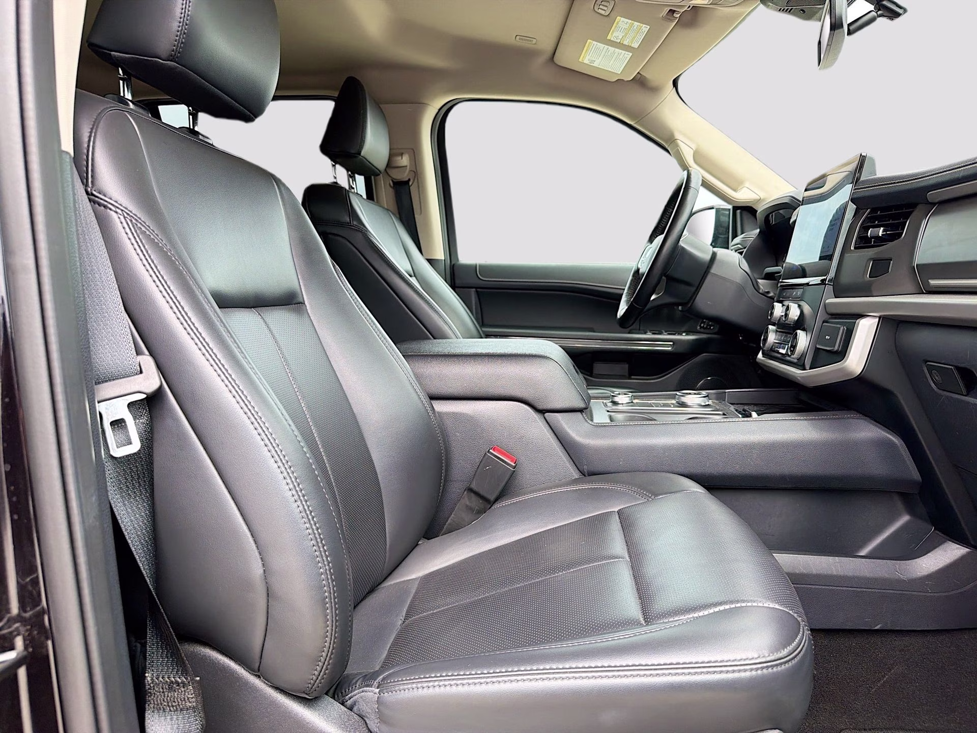 2024 Black Metallic Ford Expedition Max XLT 4X4 SUV