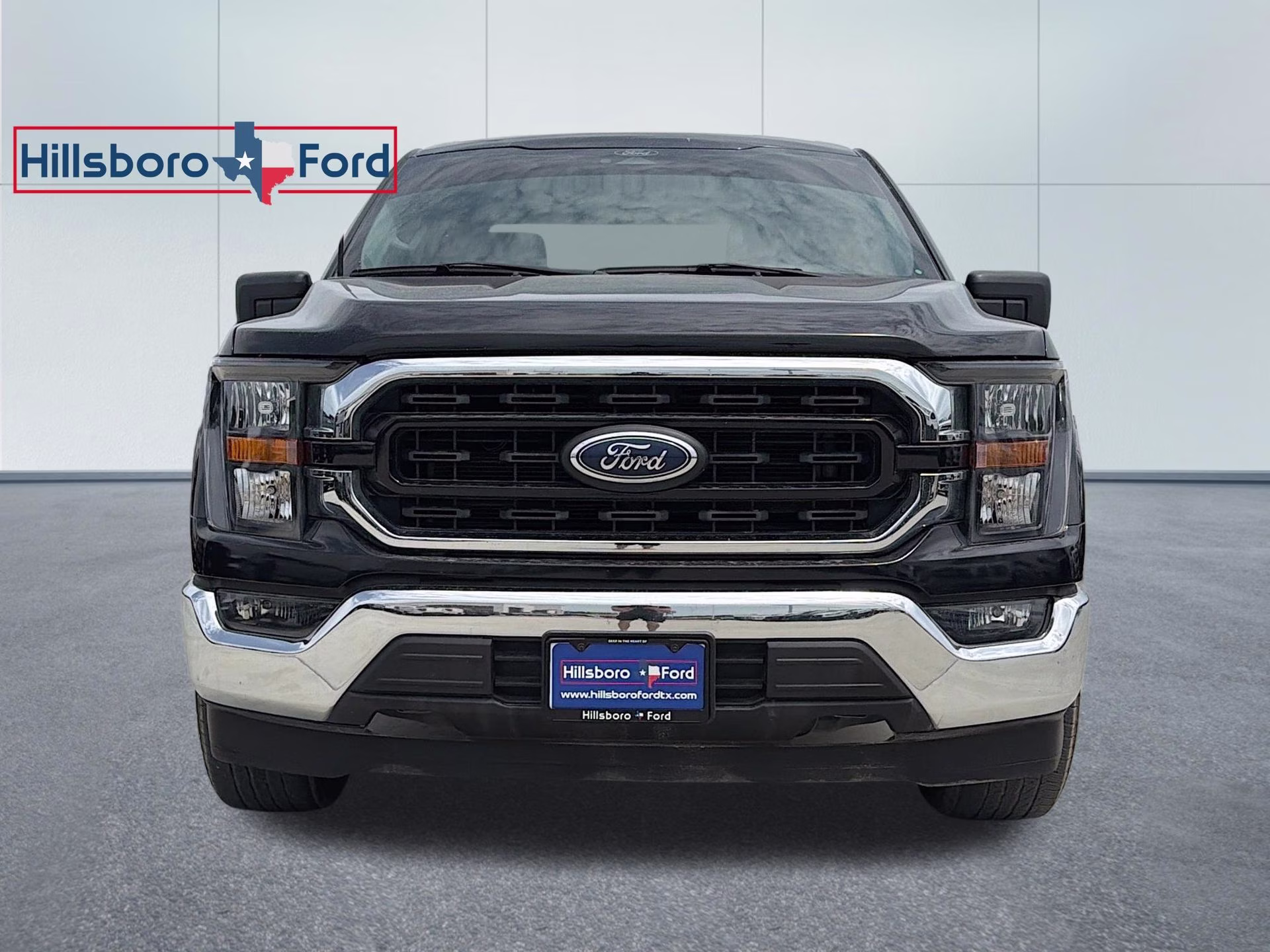 2023 Black Metallic Ford F-150 XLT RWD Truck