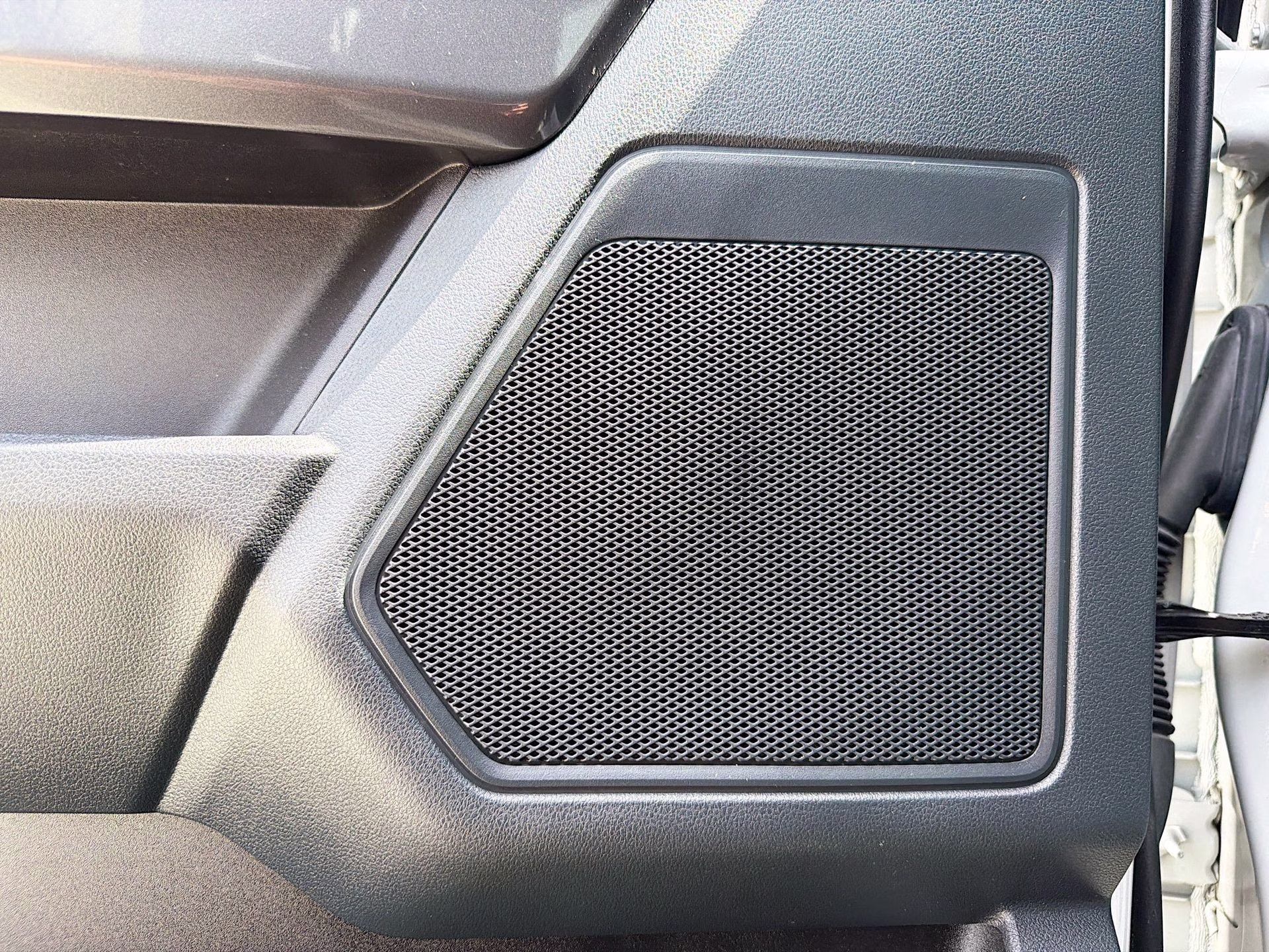 2023 Avalanche Ford F-150 XLT 4X4 Truck