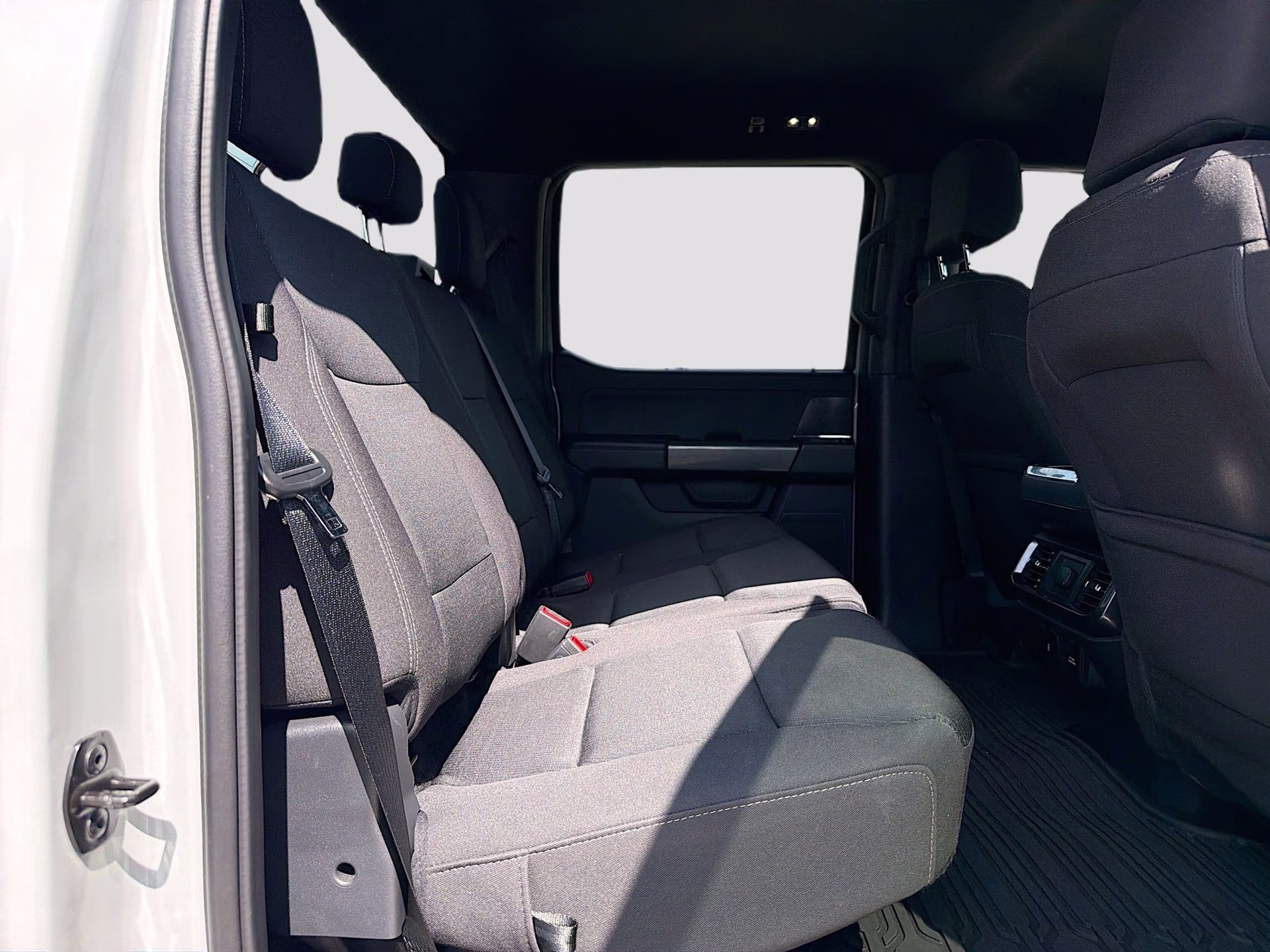 2023 Avalanche Ford F-150 XLT 4X4 Truck