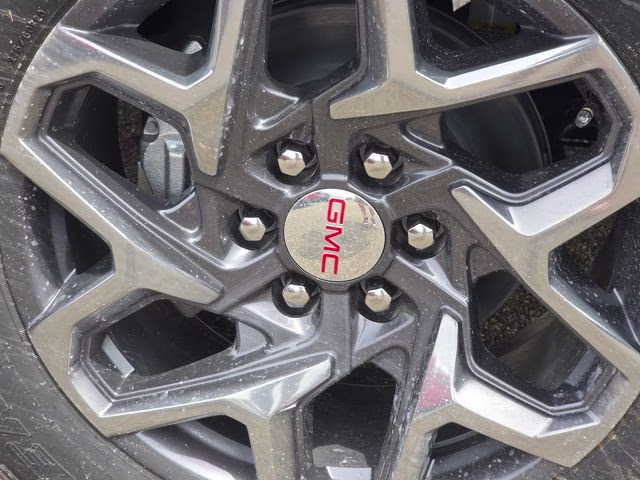 2026 Summit White GMC Sierra 1500 SLE 4X4 Truck