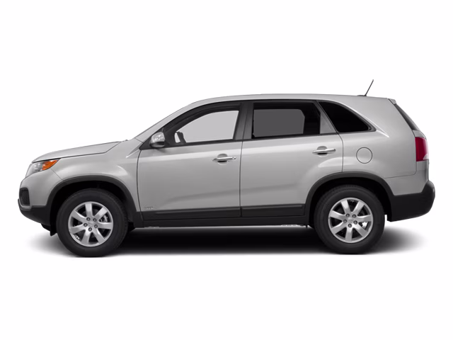 2013 Snow White Pearl Kia Sorento LX FWD SUV