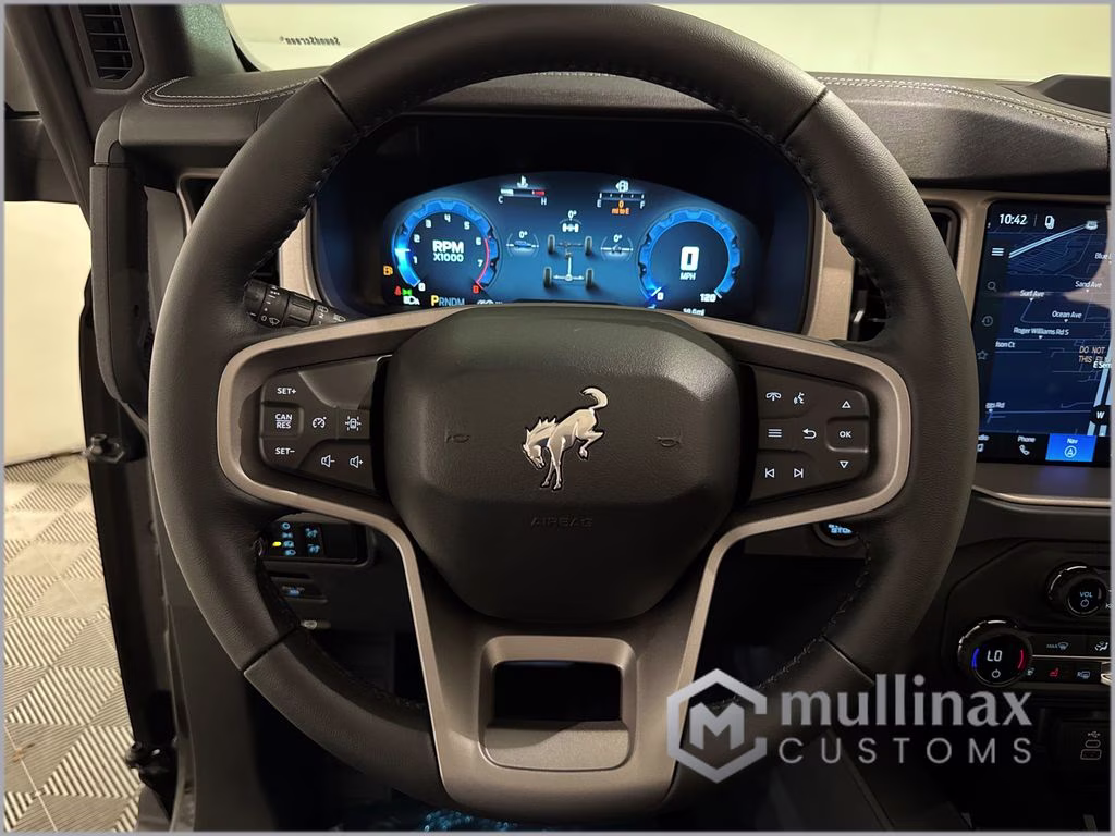 2026 Shadow Black Ford Bronco Outer Banks 4X4 SUV