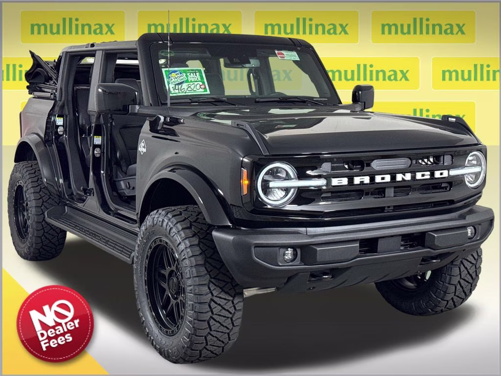 2026 Shadow Black Ford Bronco Outer Banks 4X4 SUV