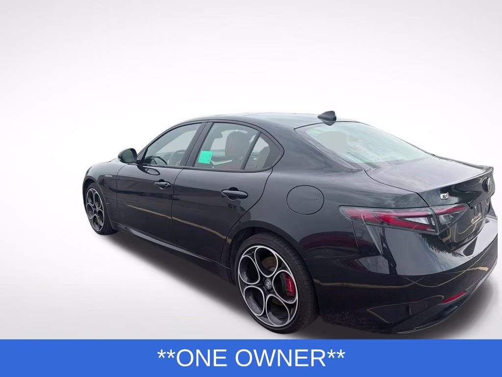 2024 Vulcano Black Metallic Alfa Romeo Giulia Veloce AWD Sedan