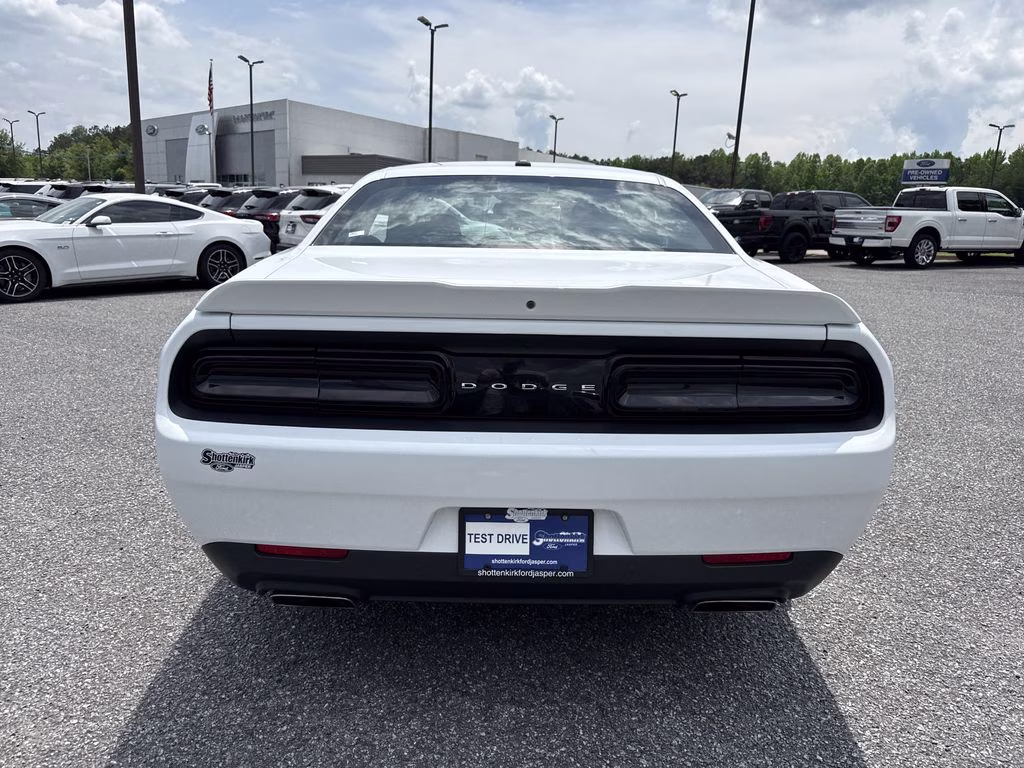 2021 White Knuckle Clearcoat Dodge Challenger R/T RWD Coupe
