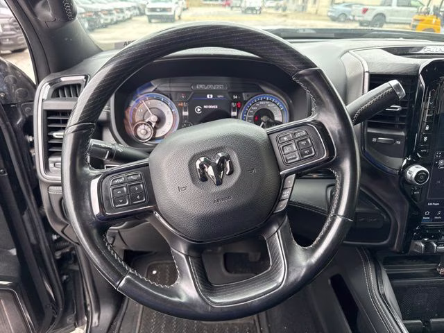2022 Diamond Black Crystal Pearlcoat Ram 2500 Limited 4X4 Truck