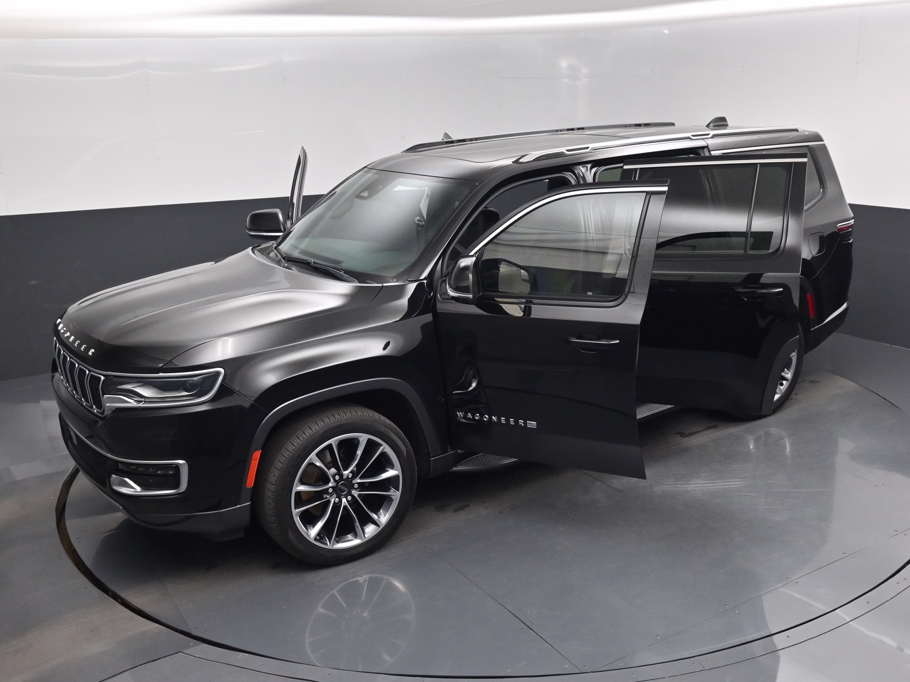 2022 Diamond Black Crystal Pearlcoat Jeep Wagoneer Series II 4X4 SUV