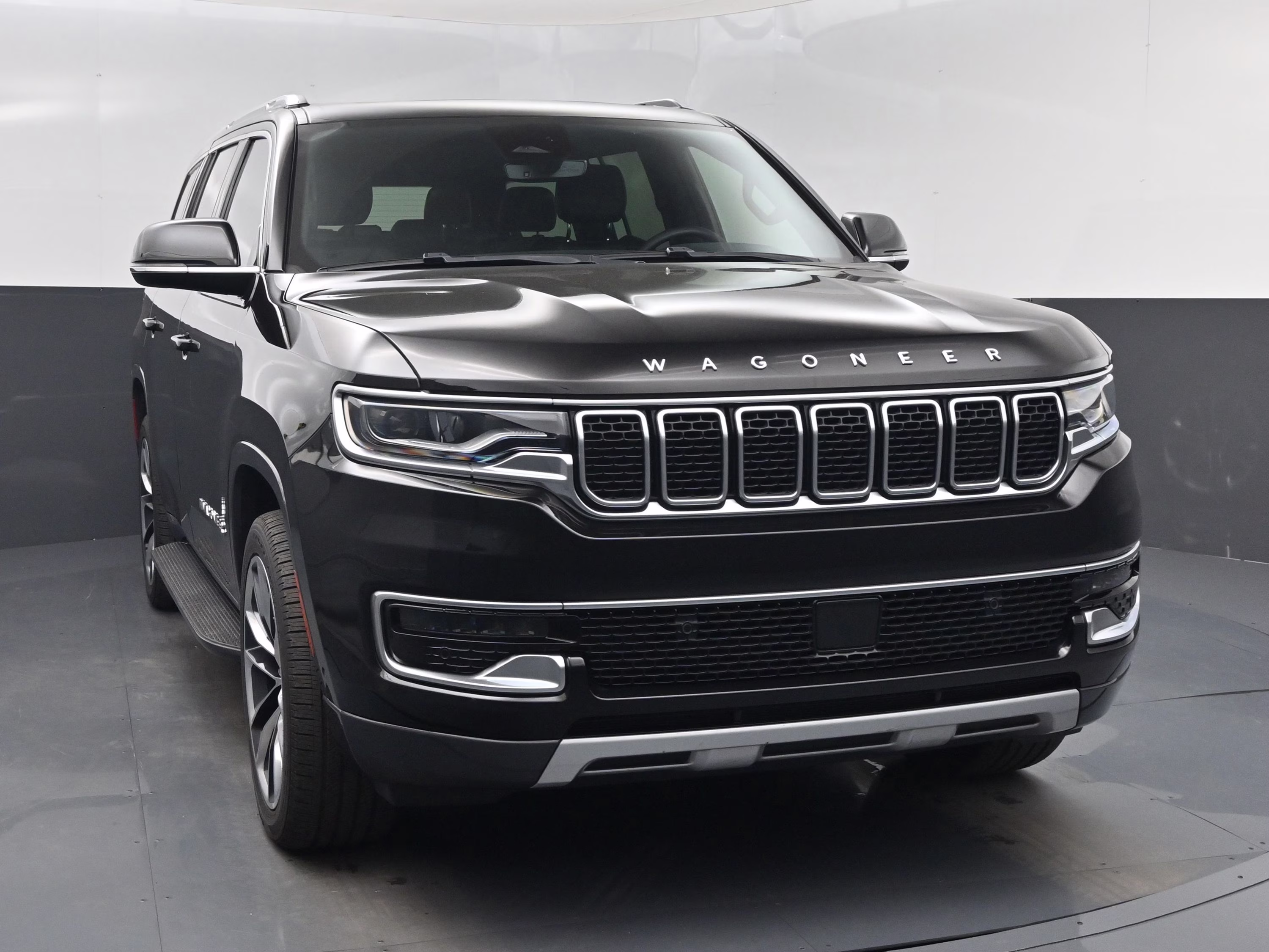 2022 Diamond Black Crystal Pearlcoat Jeep Wagoneer Series II 4X4 SUV