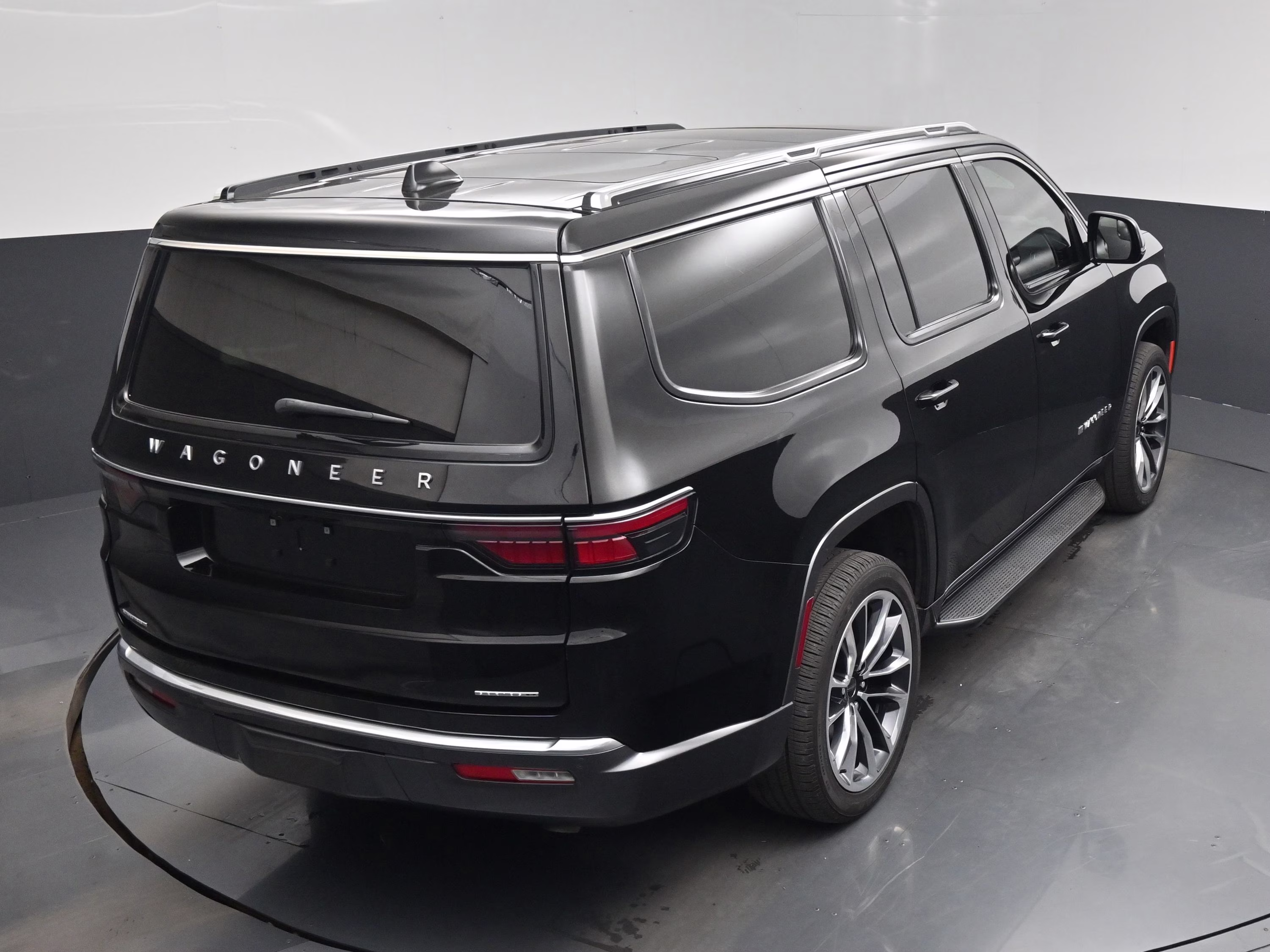 2022 Diamond Black Crystal Pearlcoat Jeep Wagoneer Series II 4X4 SUV