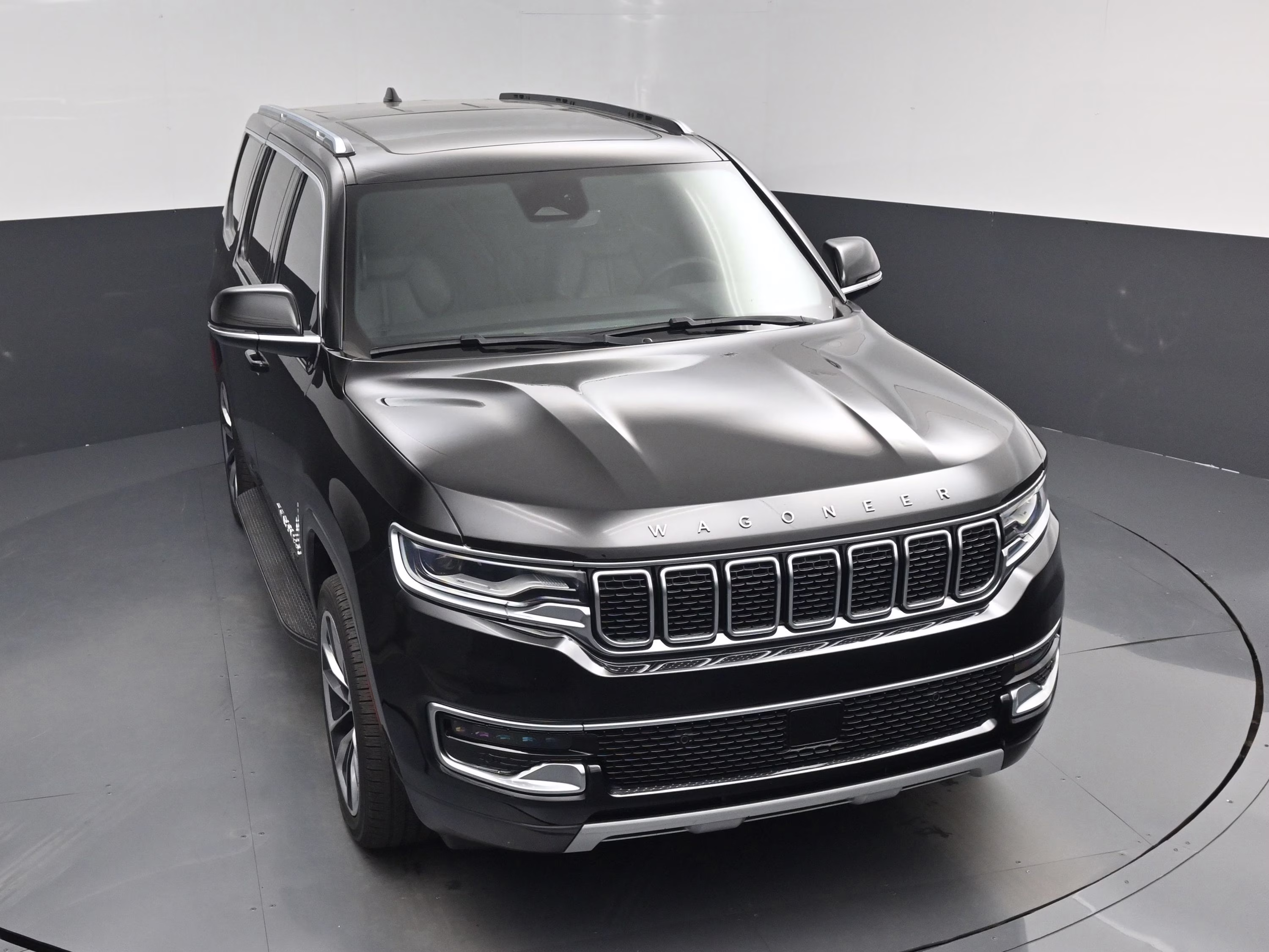 2022 Diamond Black Crystal Pearlcoat Jeep Wagoneer Series II 4X4 SUV