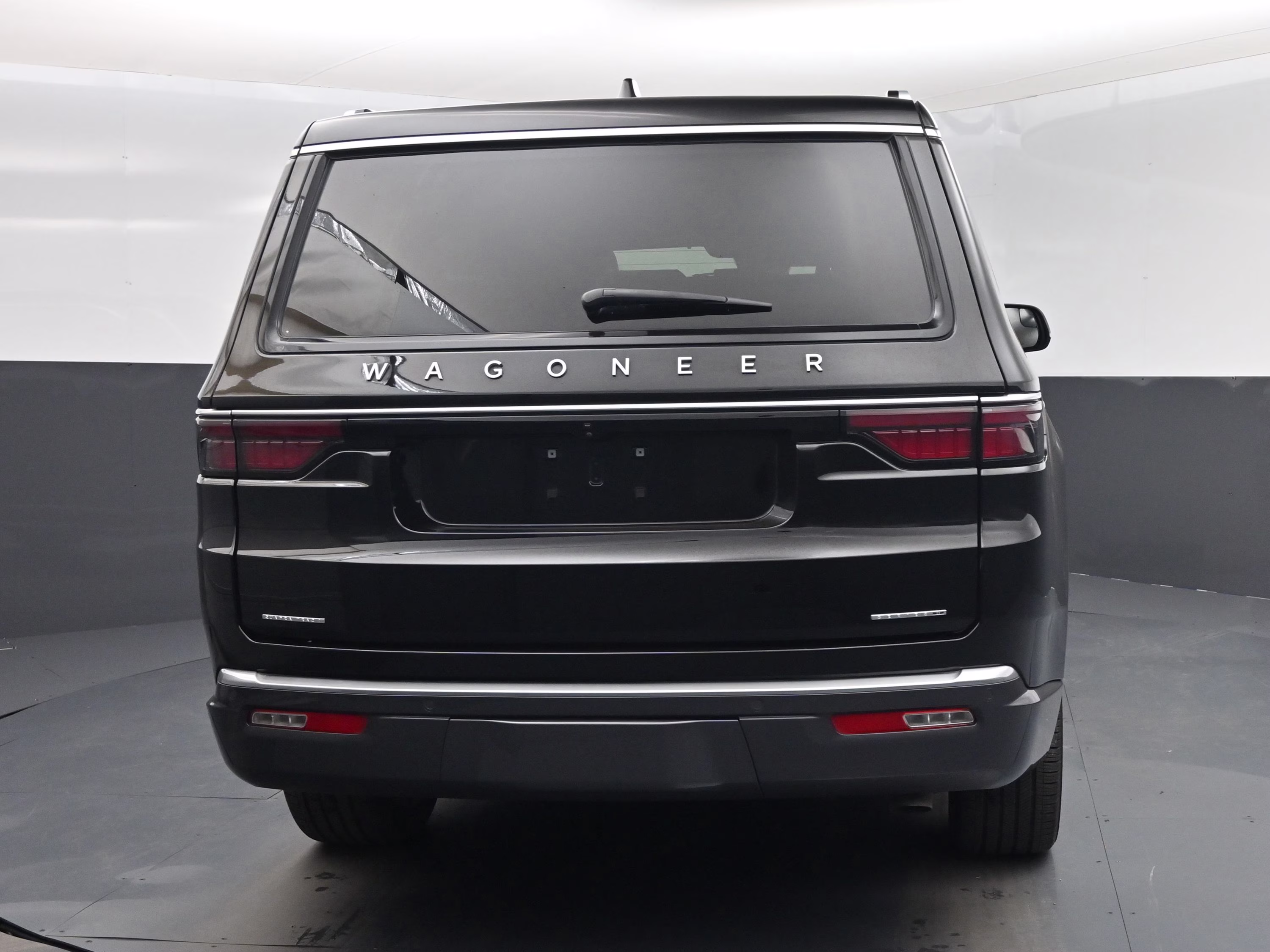 2022 Diamond Black Crystal Pearlcoat Jeep Wagoneer Series II 4X4 SUV