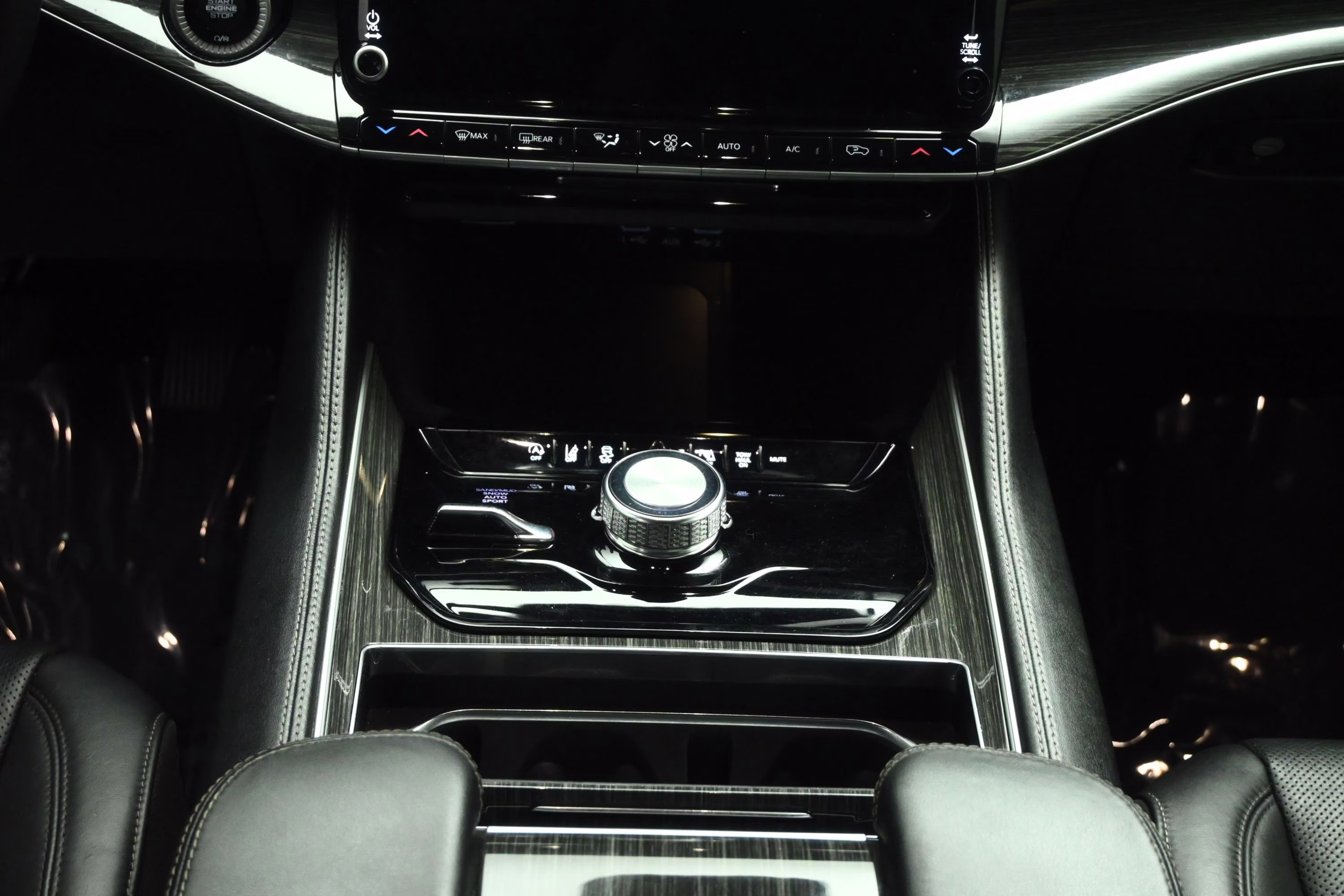 2022 Diamond Black Crystal Pearlcoat Jeep Wagoneer Series II 4X4 SUV