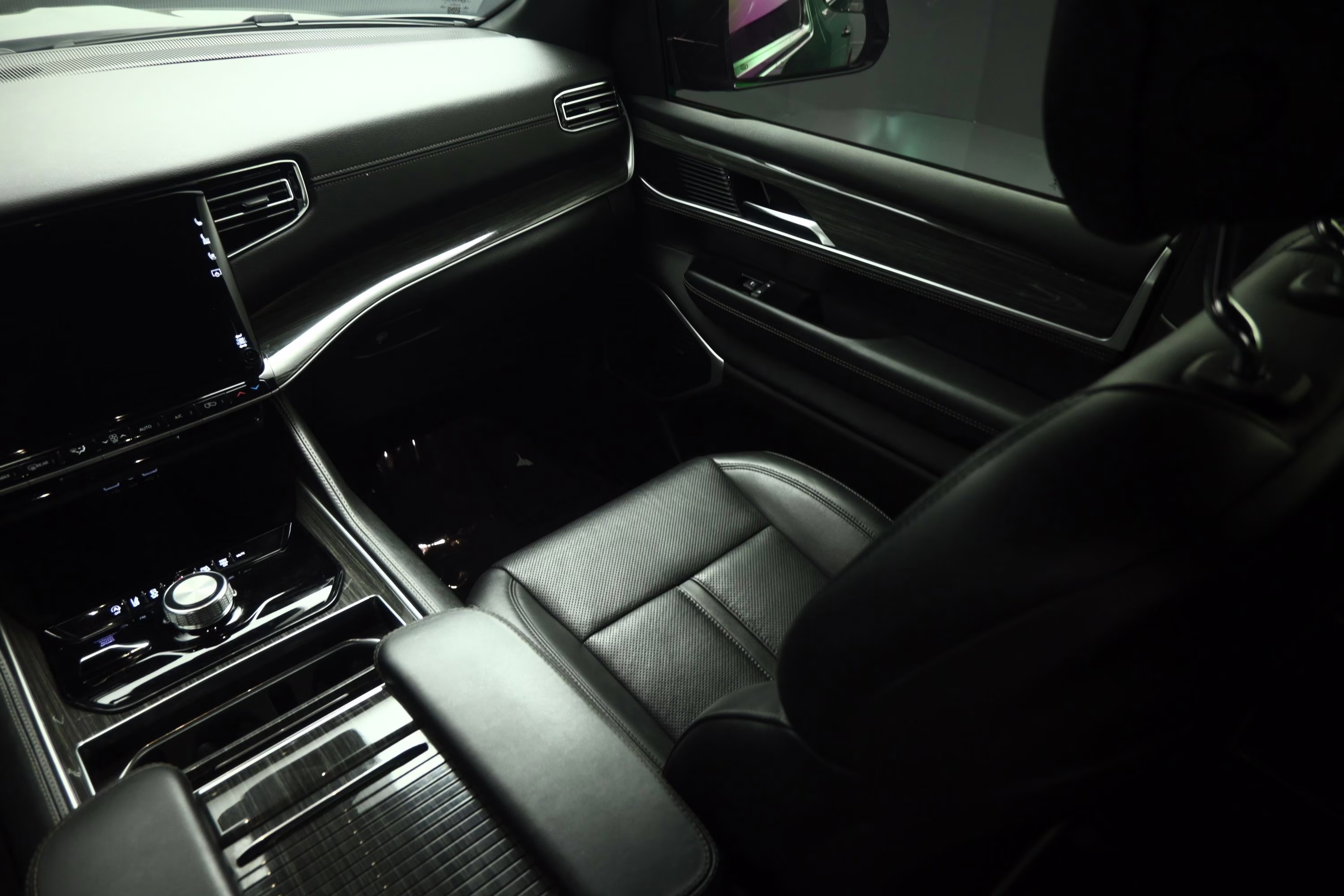 2022 Diamond Black Crystal Pearlcoat Jeep Wagoneer Series II 4X4 SUV