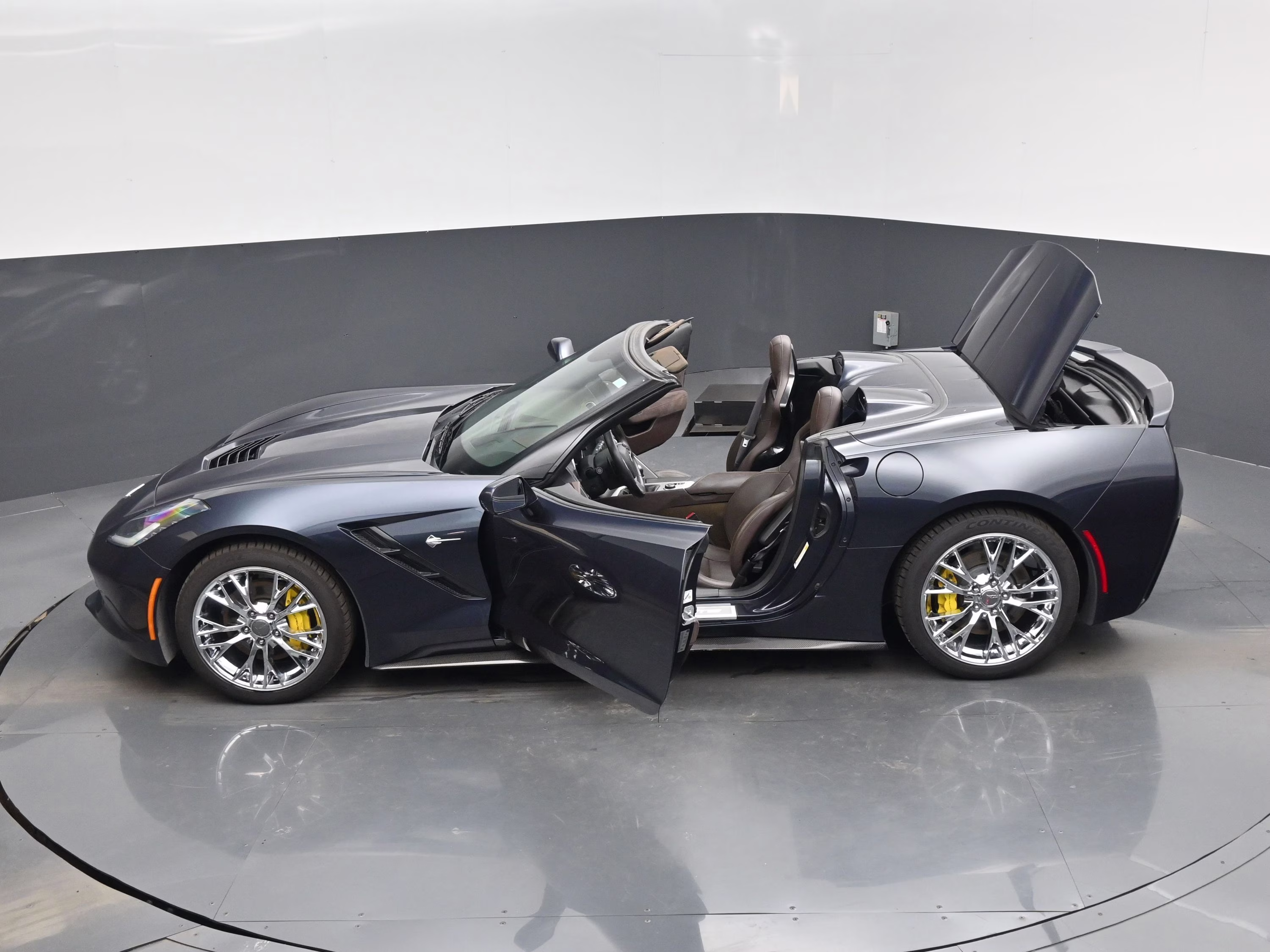 2014 Night Race Blue Metallic Chevrolet Corvette Stingray Base RWD Convertible