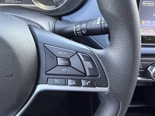 2024 Super Black Metallic Nissan Versa 1.6 SV FWD Sedan