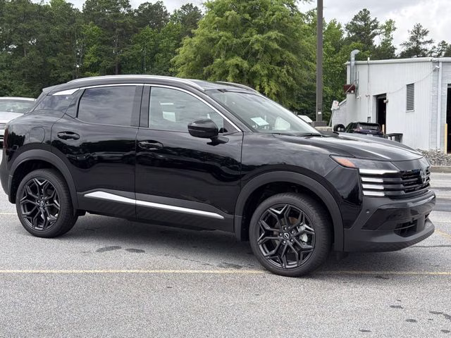 2026 Super Black Nissan Kicks SR FWD SUV