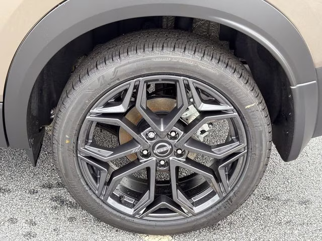 2026 Canyon Bronze Metallic Nissan Kicks SR FWD SUV