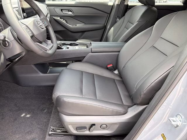 2026 Boulder Gray Pearl Nissan Rogue Dark Armor FWD SUV