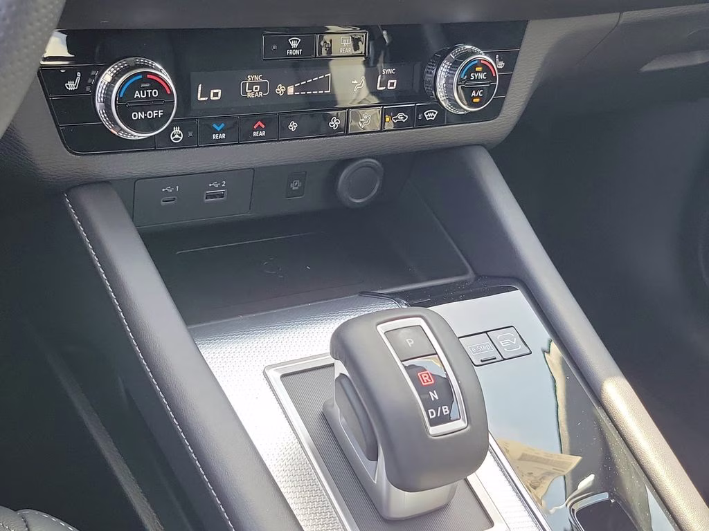 2026 Alpine Frost Nissan Rogue Plug-In Hybrid Platinum AWD SUV