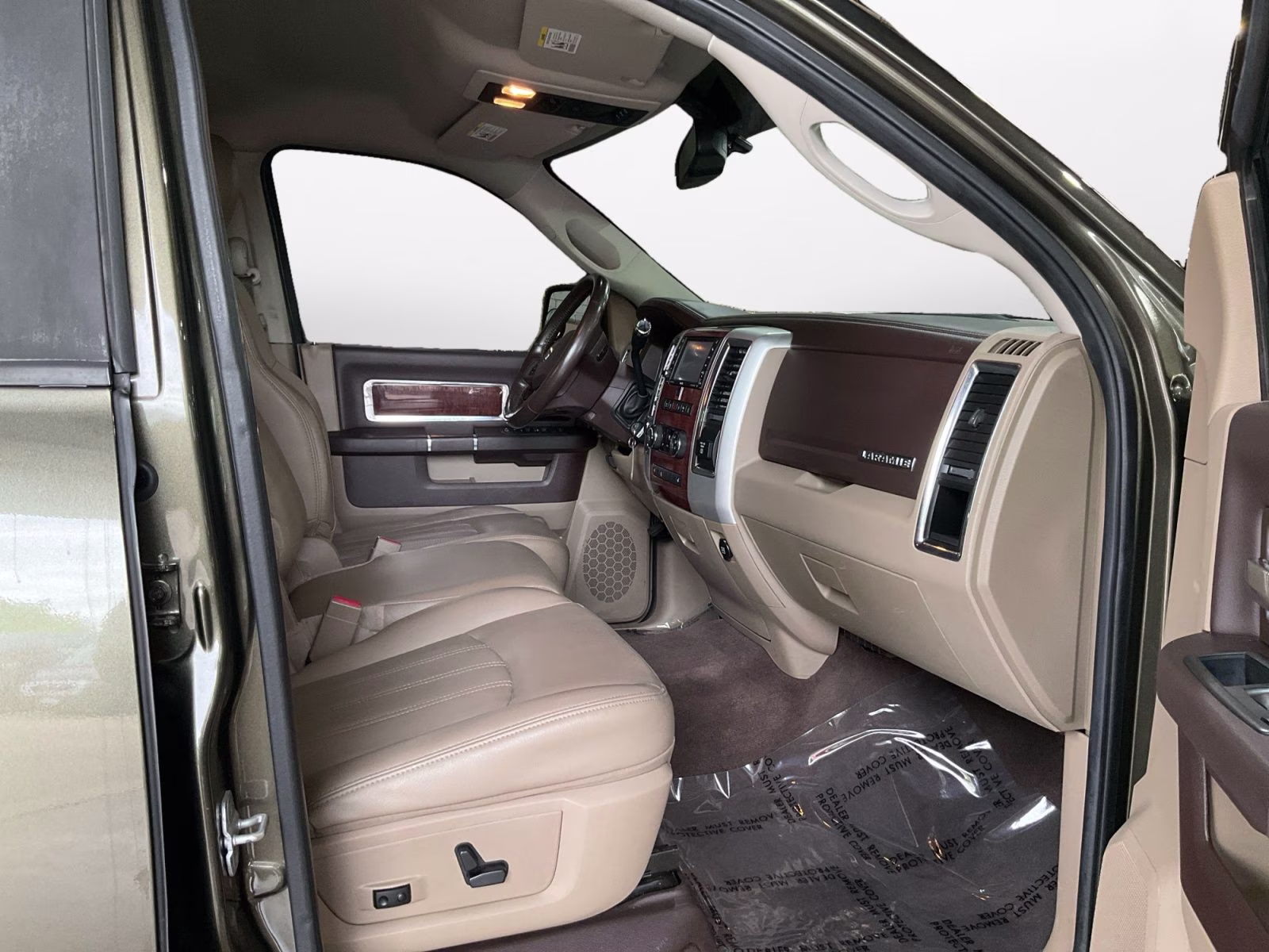 2012 Sagebrush Pearlcoat Ram 2500 Laramie 4X4 Truck