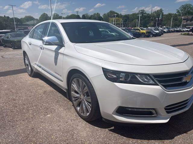 2019 Iridescent Pearl Tricoat Chevrolet Impala Premier FWD Sedan