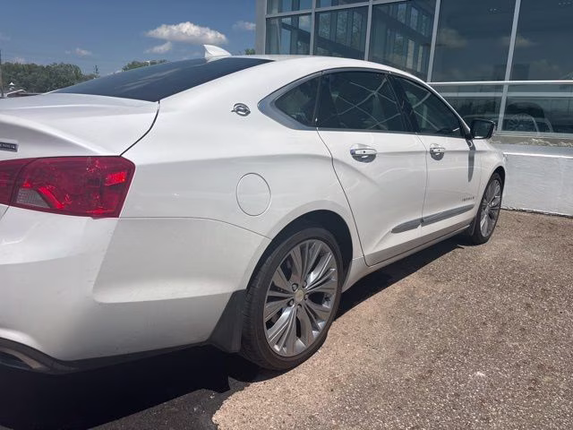2019 Iridescent Pearl Tricoat Chevrolet Impala Premier FWD Sedan