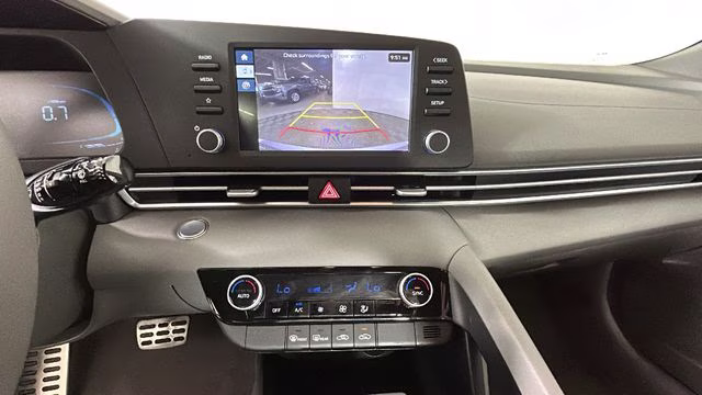 2025 Fluid Metal Hyundai Elantra SEL Sport FWD Sedan