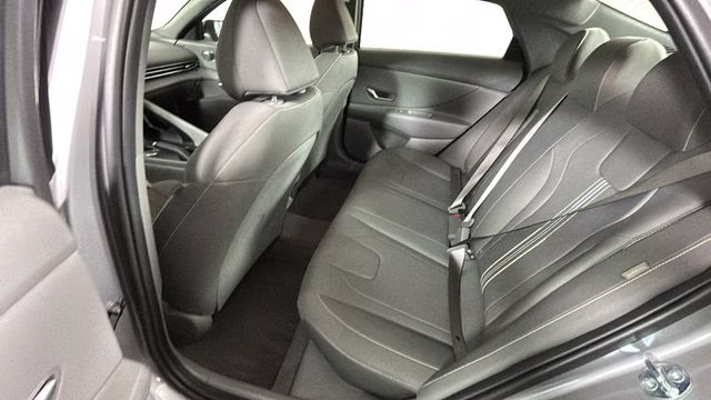 2025 Fluid Metal Hyundai Elantra SEL Sport FWD Sedan