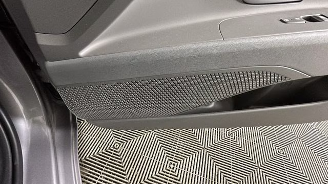 2025 Fluid Metal Hyundai Elantra SEL Sport FWD Sedan