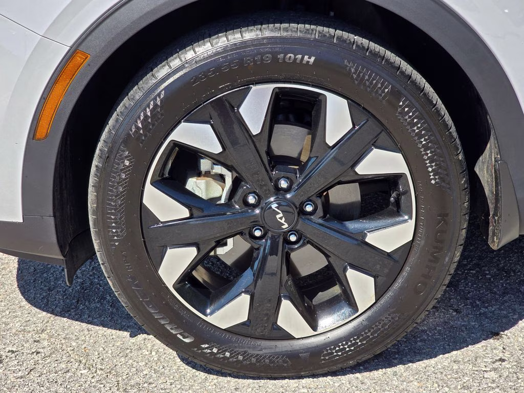 2024 Wolf Gray Kia Sportage X-Line AWD SUV