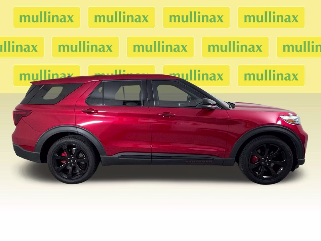2022 Rapid Red Metallic Tinted Clearcoat Ford Explorer ST RWD SUV