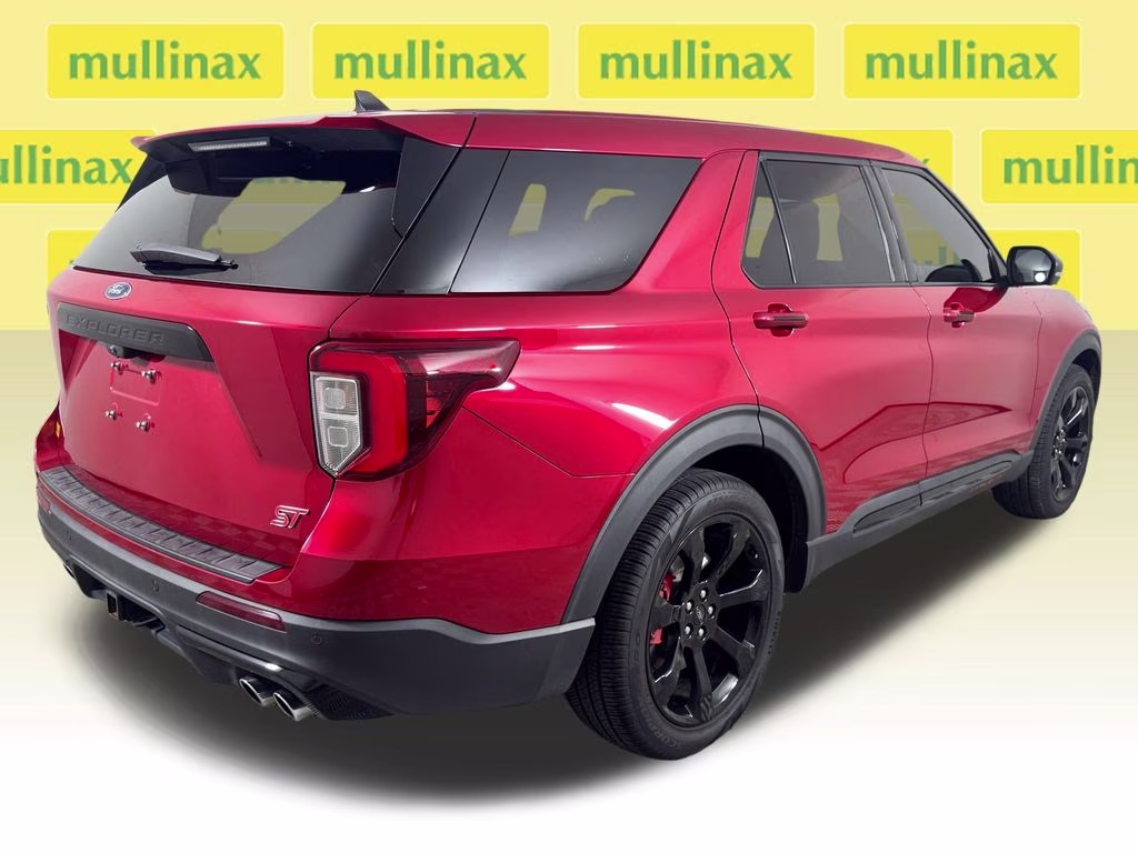 2022 Rapid Red Metallic Tinted Clearcoat Ford Explorer ST RWD SUV
