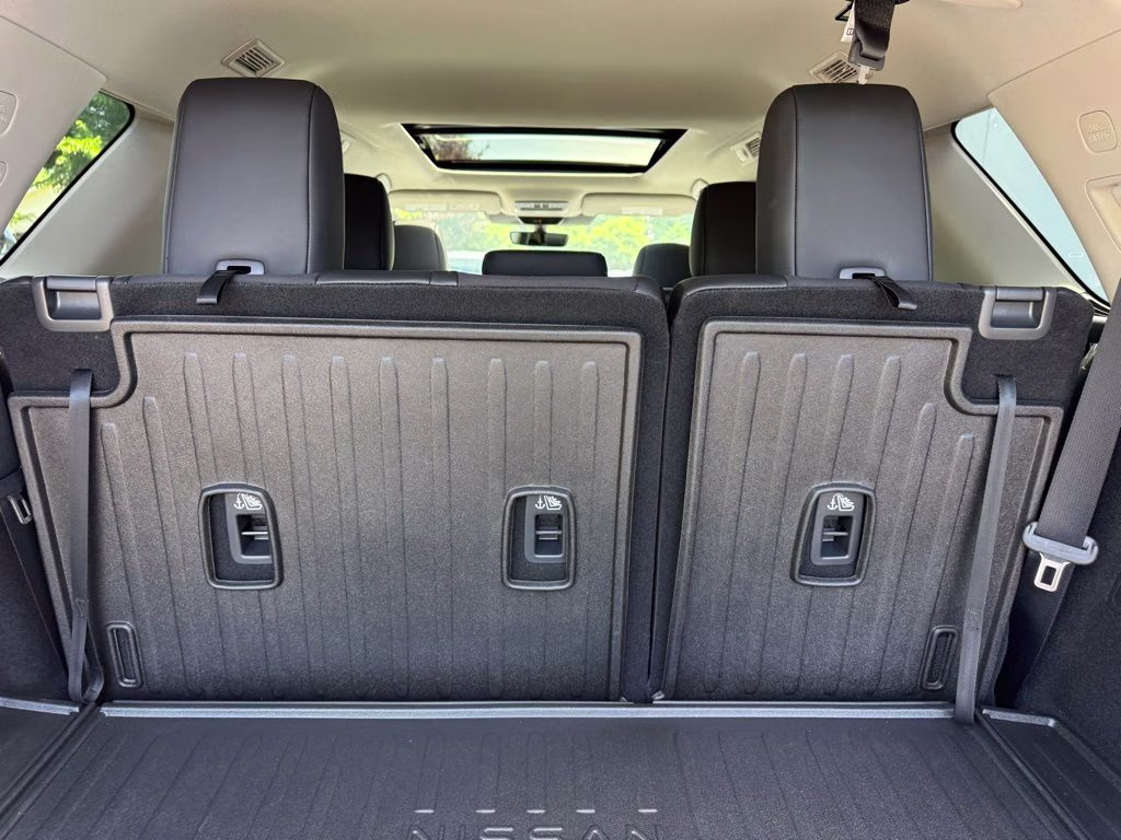 2026 Boulder Gray/Super Black Nissan Pathfinder Platinum 4X4 SUV