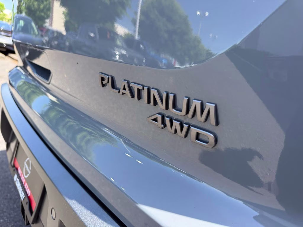 2026 Boulder Gray/Super Black Nissan Pathfinder Platinum 4X4 SUV