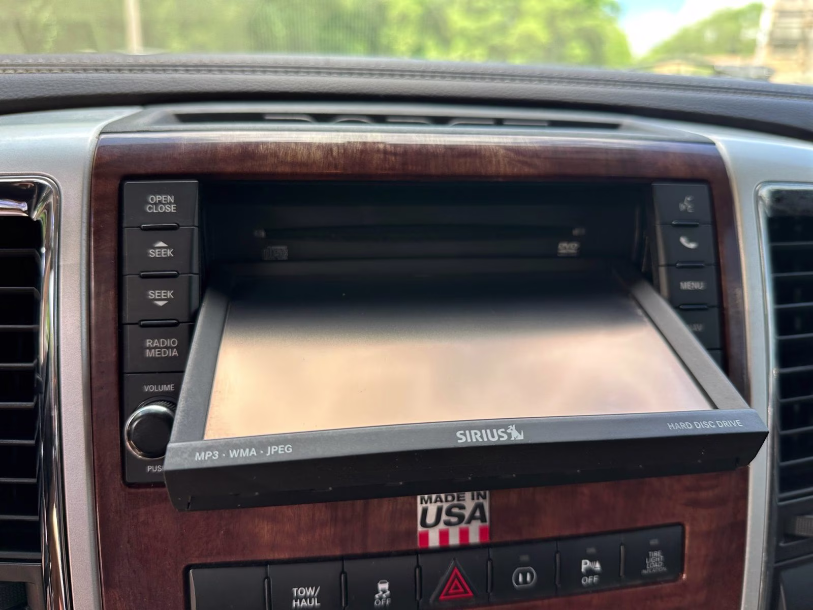 2012 Sagebrush Pearlcoat Ram 2500 Laramie 4X4 Truck