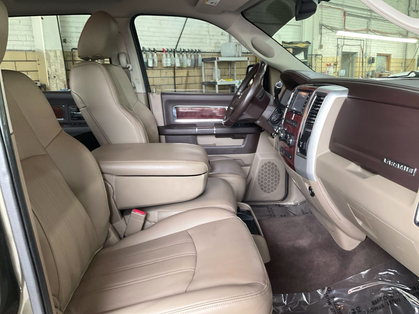 2012 Sagebrush Pearlcoat Ram 2500 Laramie 4X4 Truck