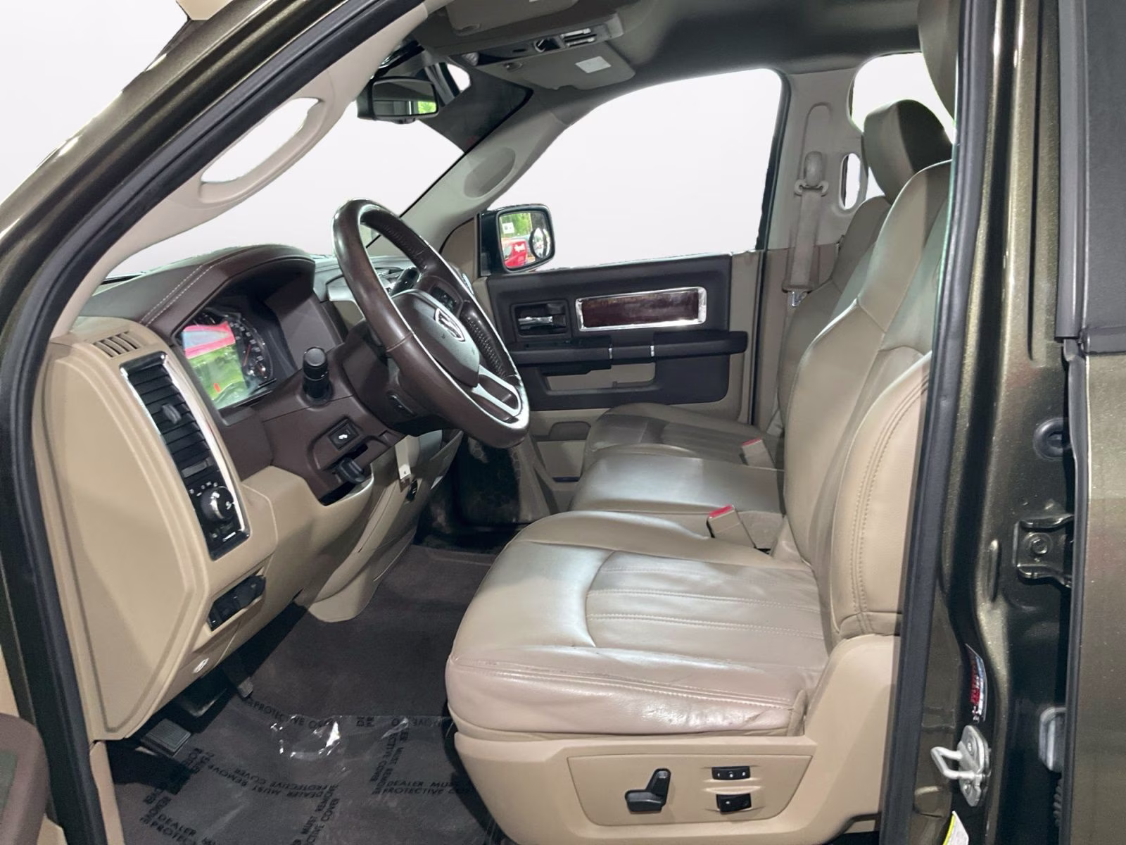2012 Sagebrush Pearlcoat Ram 2500 Laramie 4X4 Truck