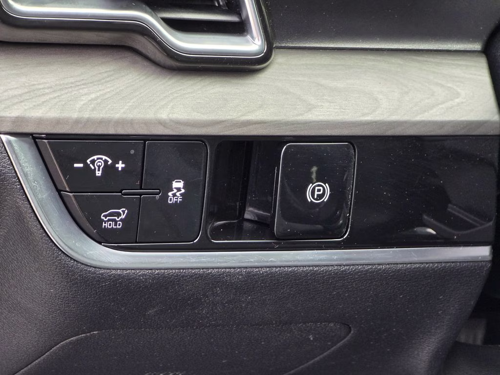 2024 Wolf Gray Kia Sportage X-Line AWD SUV