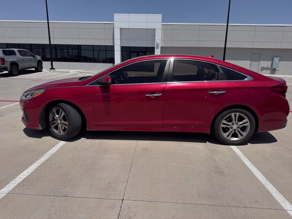2018 Scarlet Red Hyundai Sonata SEL FWD Sedan