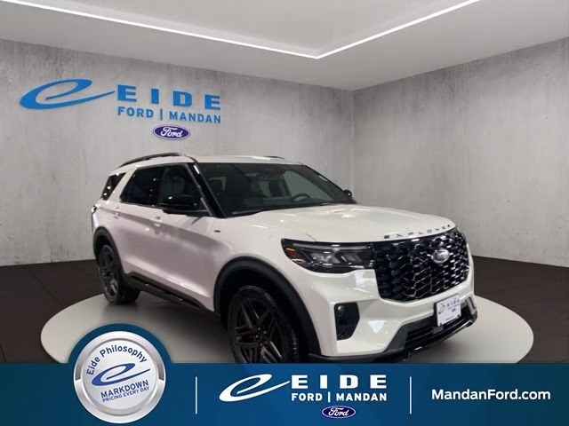 2026 Star White Metallic Tri-Coat Ford Explorer ST-Line 4X4 SUV