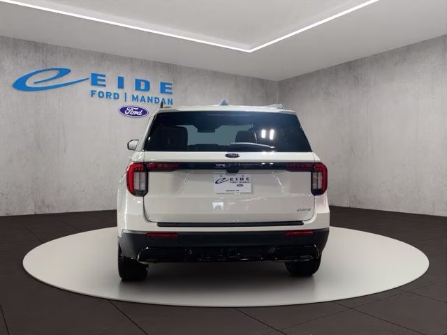 2026 Star White Metallic Tri-Coat Ford Explorer ST-Line 4X4 SUV