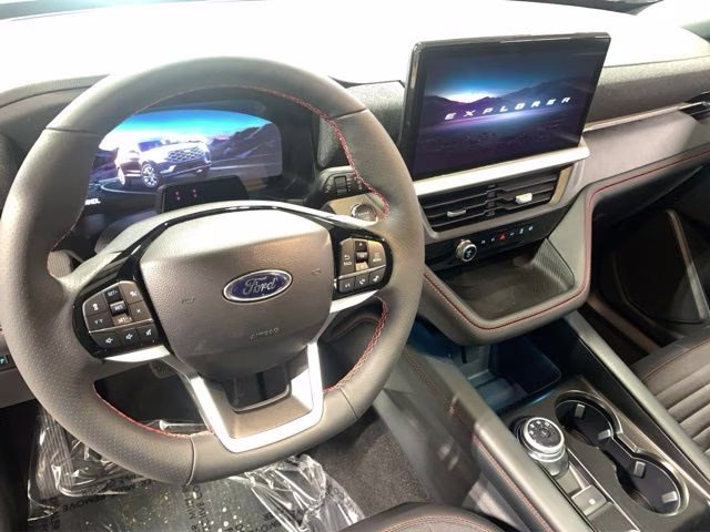 2026 Star White Metallic Tri-Coat Ford Explorer ST-Line 4X4 SUV