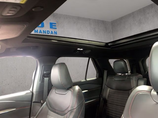 2026 Star White Metallic Tri-Coat Ford Explorer ST-Line 4X4 SUV