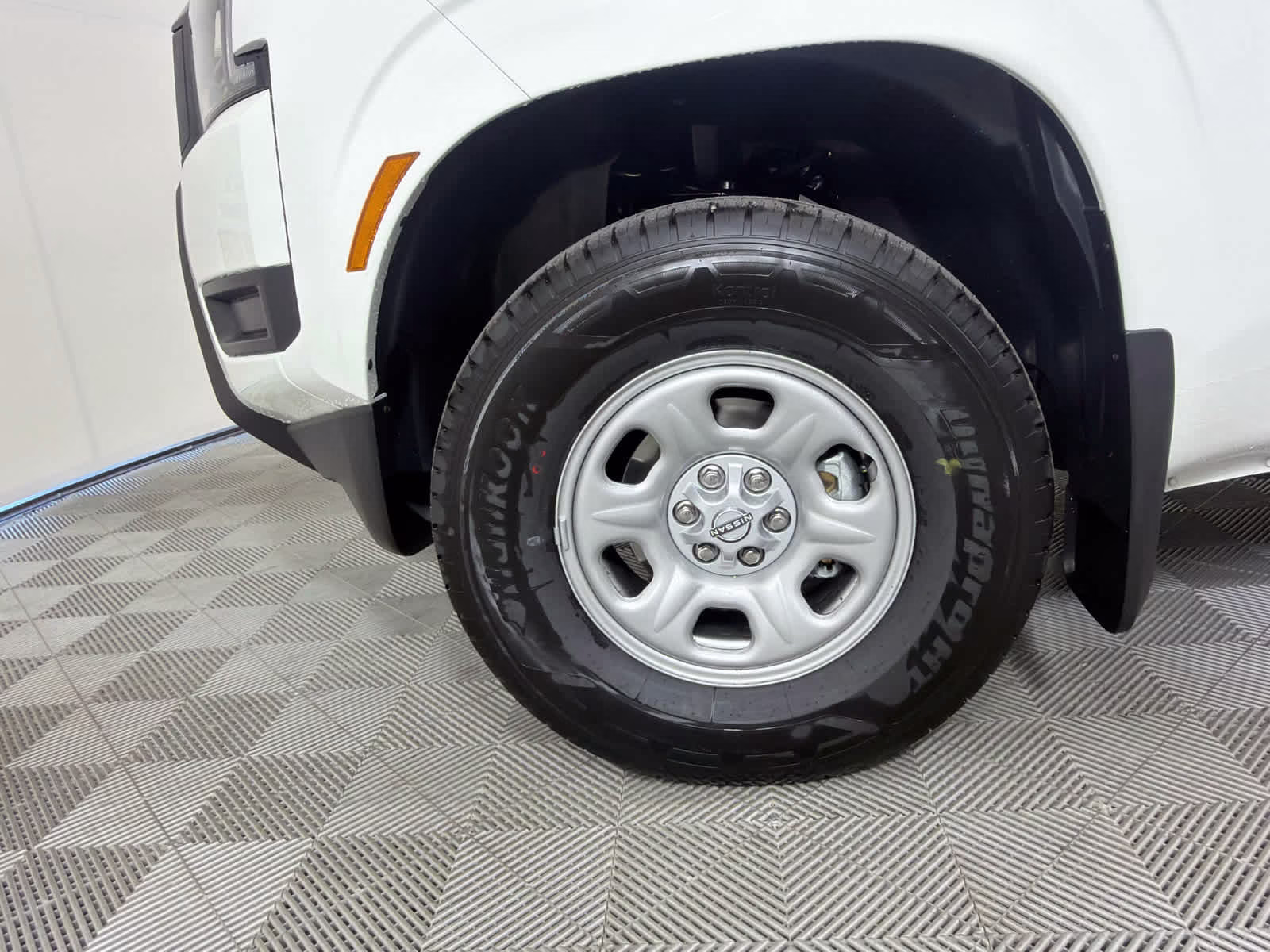 2026 Glacier White Nissan Frontier S 4X4 Truck