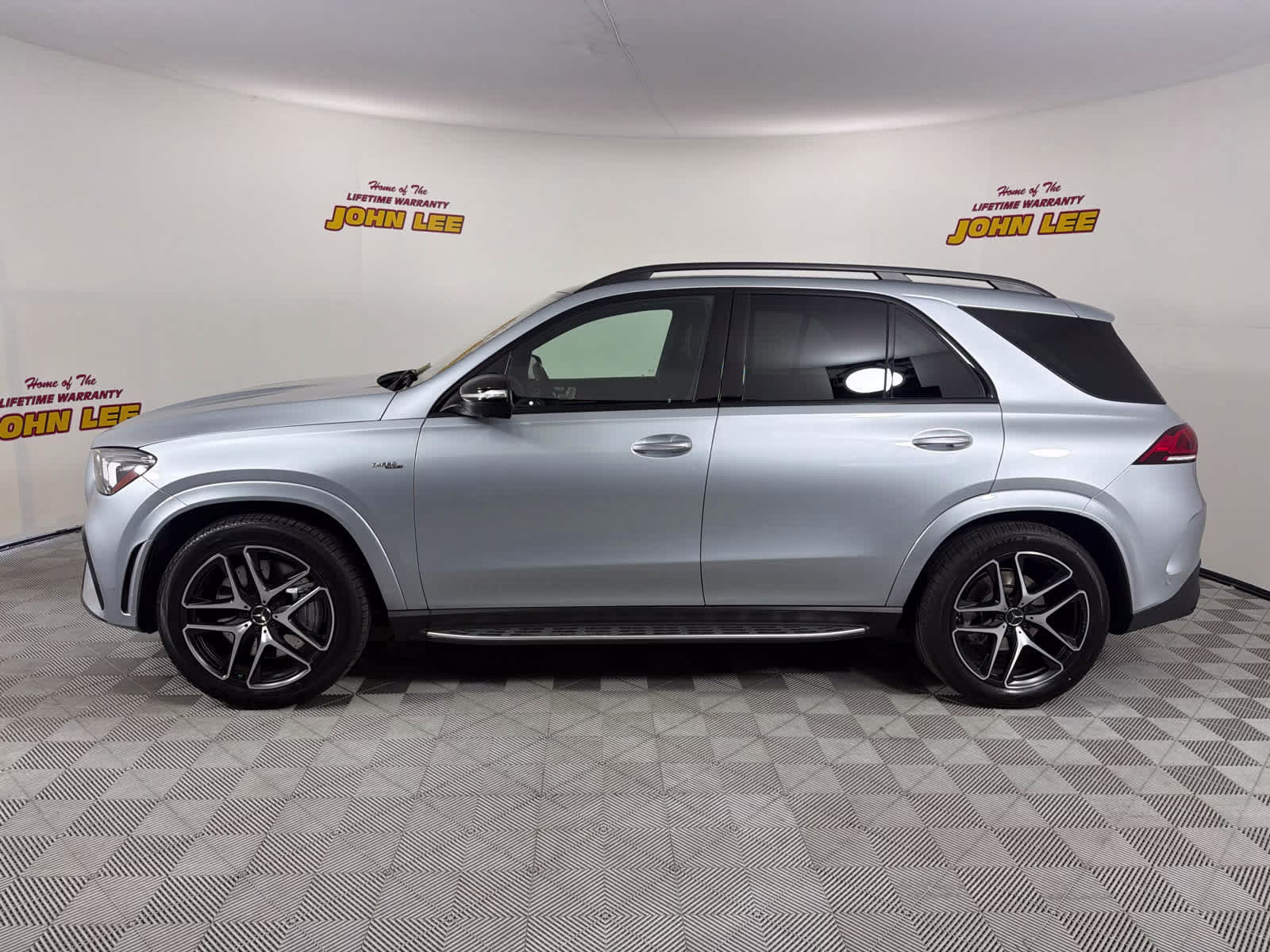 2023 Cirrus Silver Metallic Mercedes-Benz AMG GLE 53 AMG GLE 53 AWD SUV