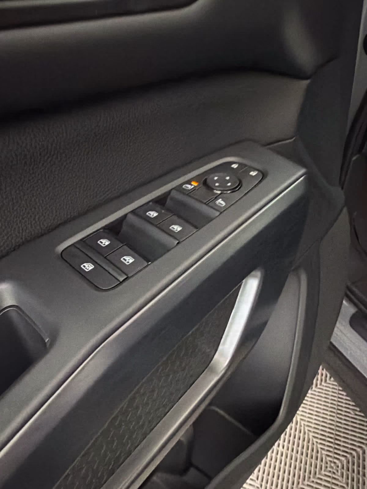 2026 Boulder Gray Pearl/Super Black Nissan Pathfinder Rock Creek 4X4 SUV