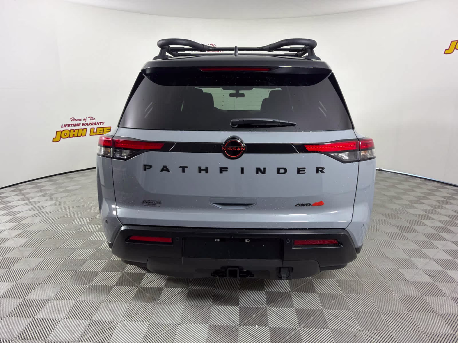2026 Boulder Gray Pearl/Super Black Nissan Pathfinder Rock Creek 4X4 SUV