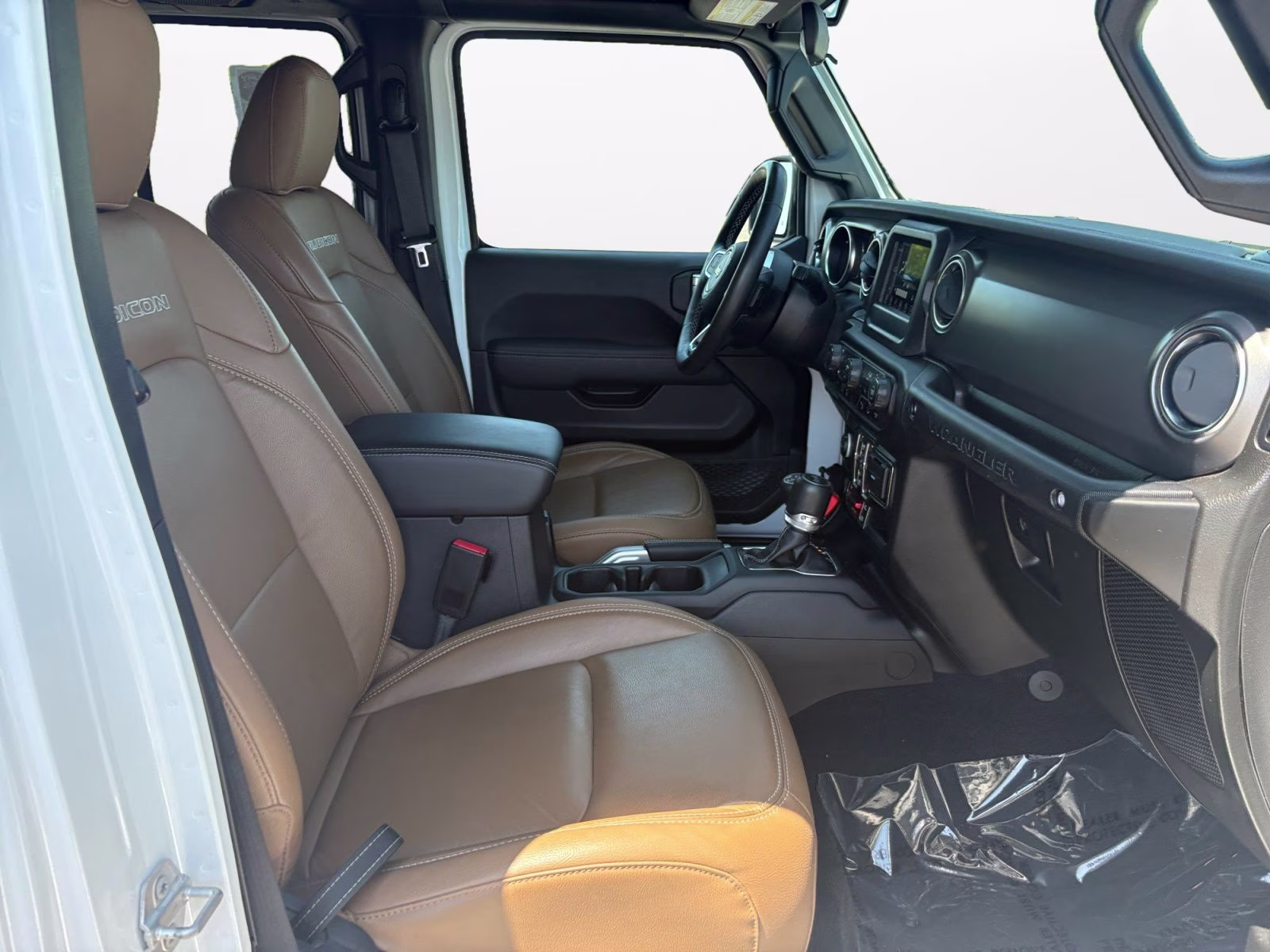 2021 Bright White Clearcoat Jeep Wrangler Unlimited Rubicon 4X4 SUV